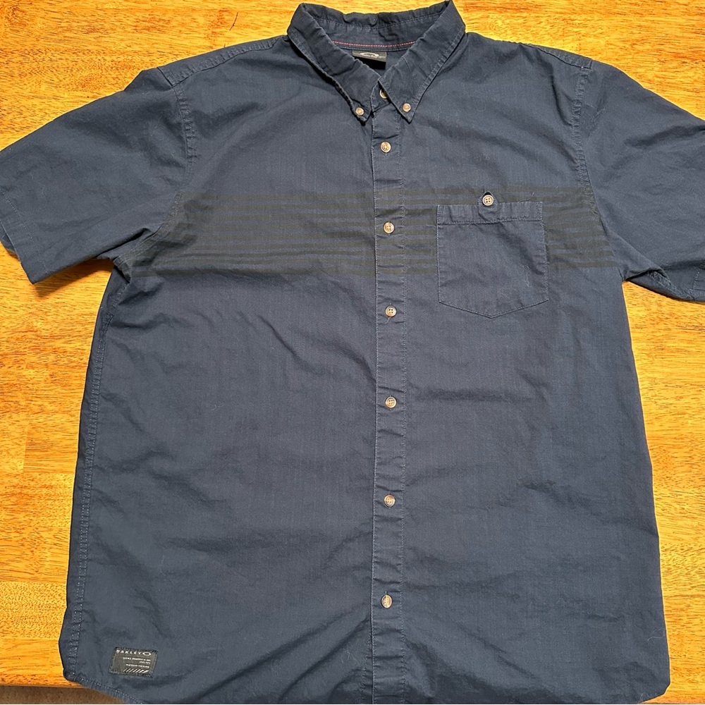 Oakley Short Sleeve Button-up